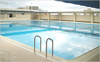 那覇市泊小学校 ヤマハFRPプール